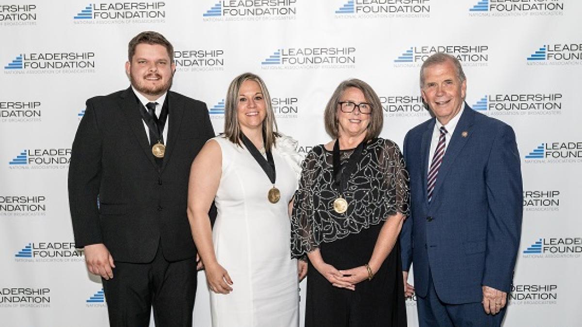 WalbergWLENAward - 550px 