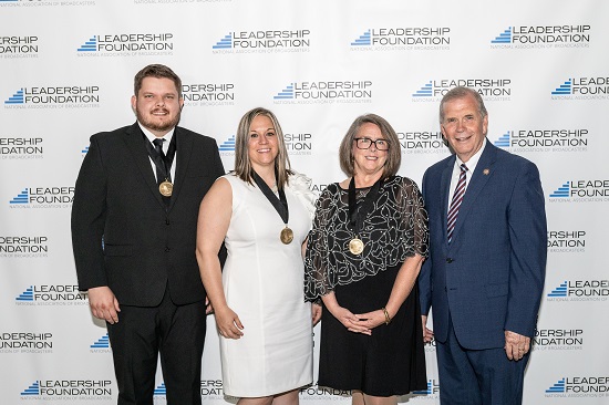 WalbergWLENAward - 550px 