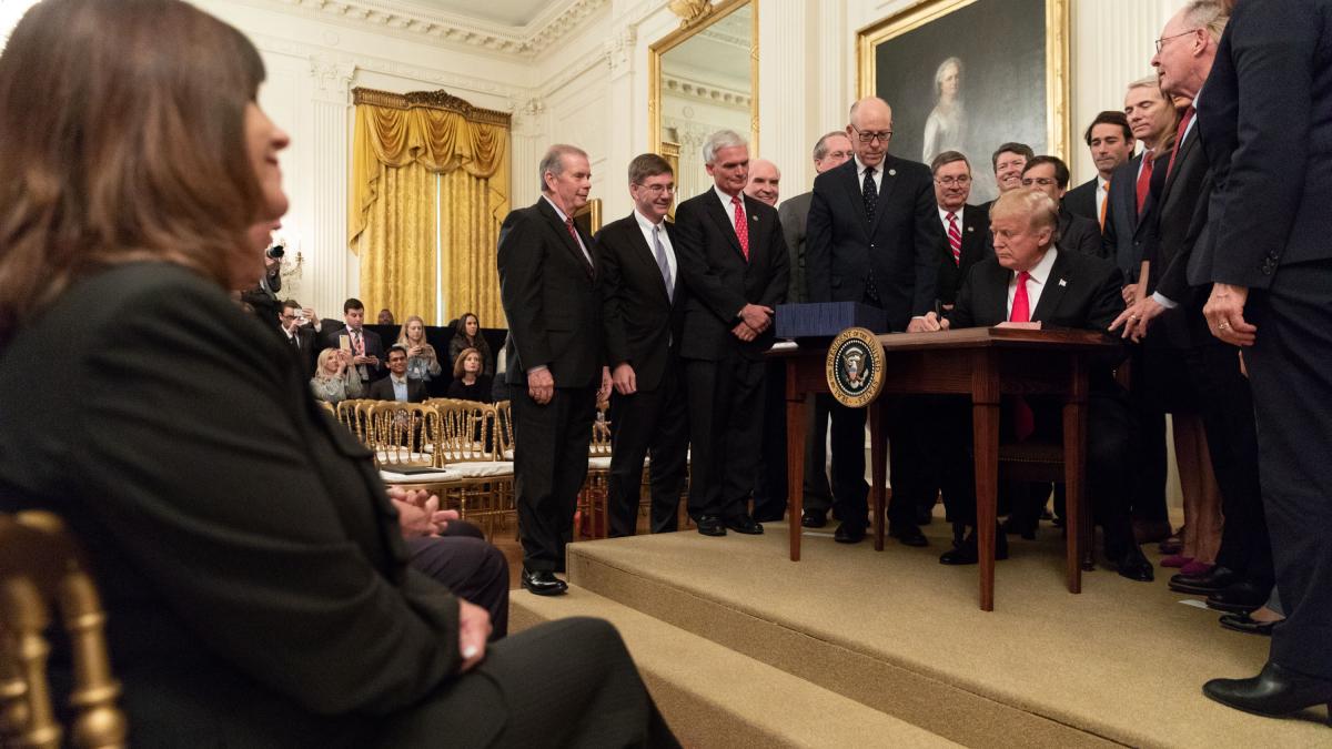 WalbergBillSigning